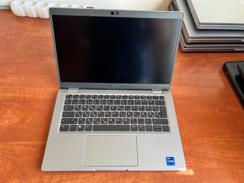 DELL Latitude 5320