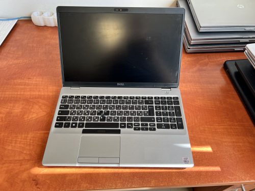 Dell Latitude 5511